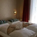 Helga Hotel